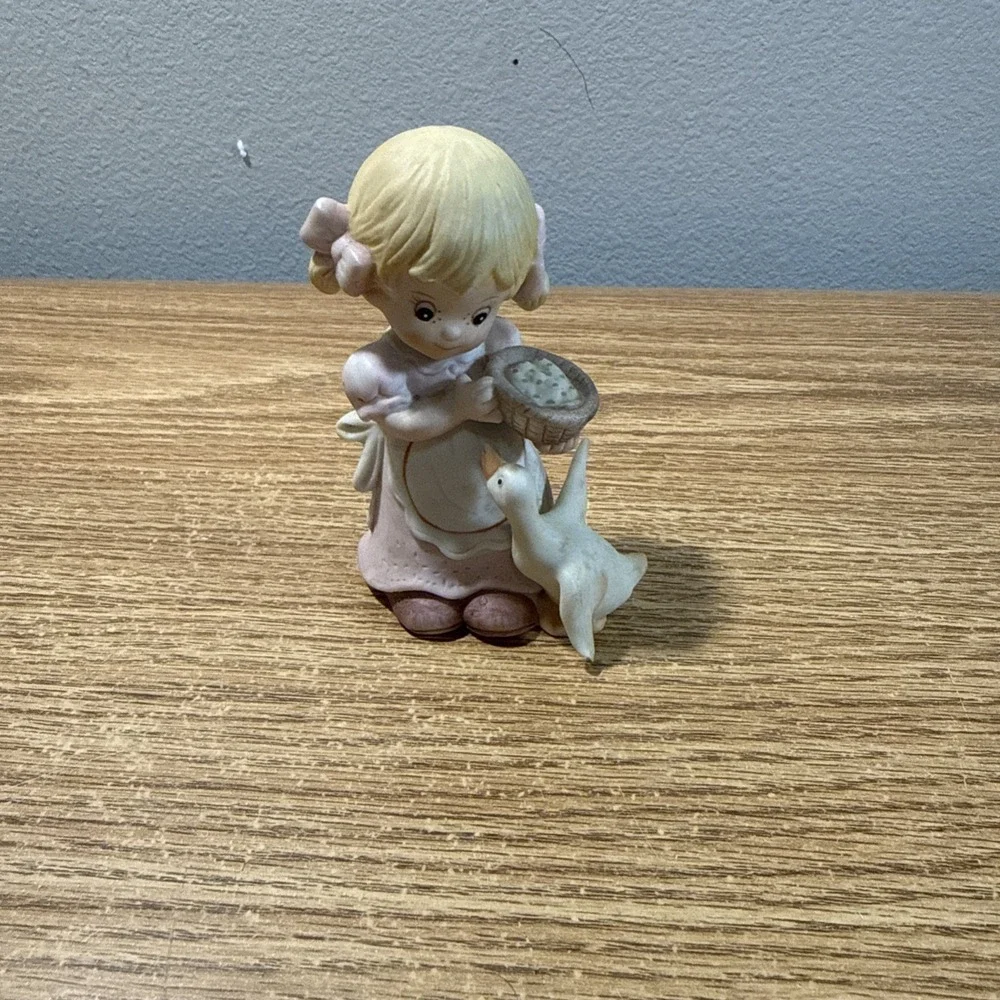 Vintage Homeco Girl Feeding Duck Goose #1449 Bisque Porcelain 4